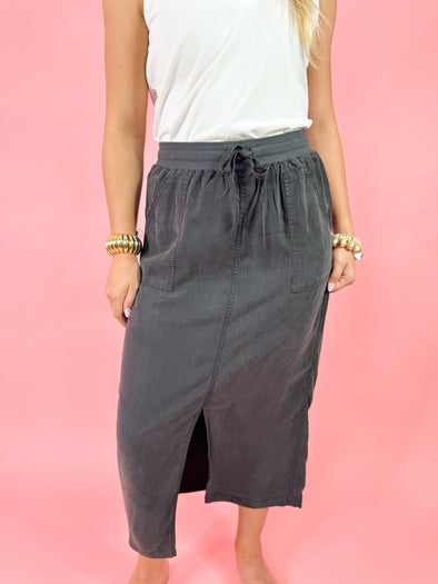 The Ethan Tencel Skirt-Black