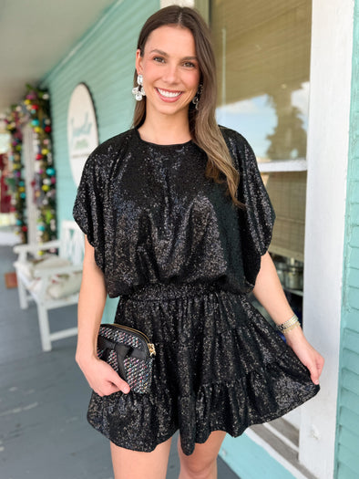 black short sleeve sequin top 
