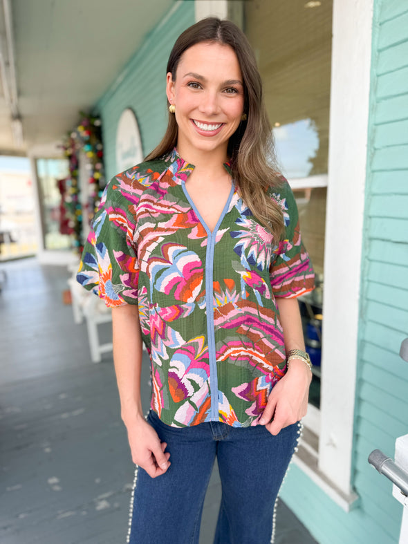 (THML) The Chenny Floral Top-Green