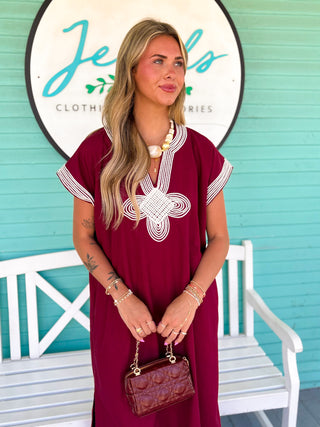 The Coleena Applique Midi Dress-Wine