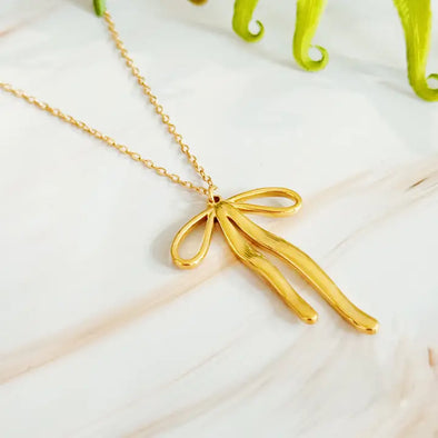 The Bow Pendant Necklace-Gold