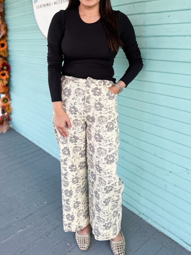 The Brooklyn Floral Pant-Ecru
