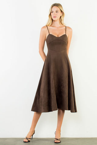 (THML) The Jorge Suede Midi Dress-Brown