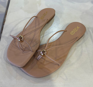 The Kelly Flat Sandal-Nude