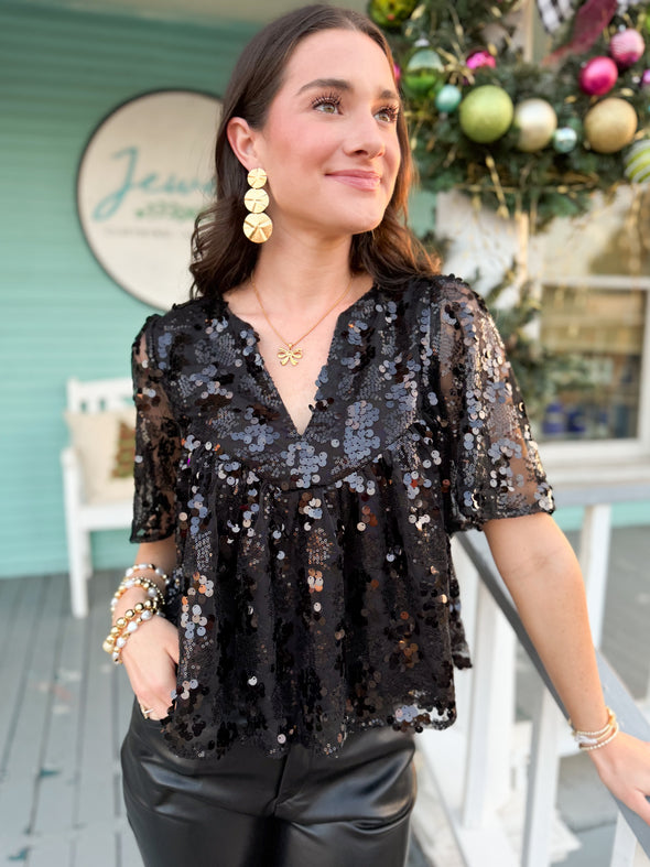 The Erin Short Sleeve Sequin Top-Black