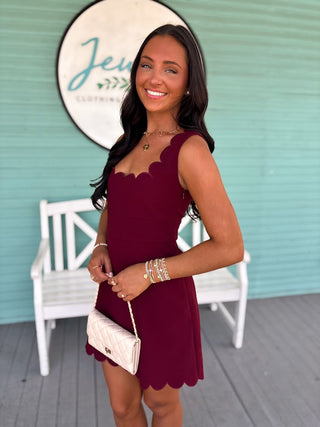 The Kavan Scalloped Dress-Maroon