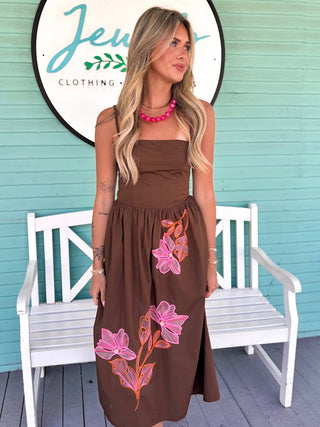 (THML) The Antonia Floral Midi Dress-Brown