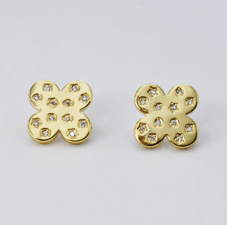 The Amelia Pendant Earring