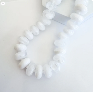 The Sugar Bead Necklace-White