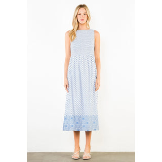 (THML) The Chicago Smocked Floral Midi Dress-Blue